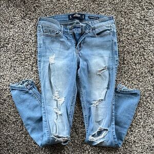Hollister Women's Blue Distressed Jeans